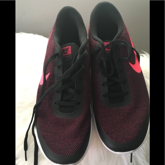 Nike Shoes - New Nike Flex Trainer Running Walking Sneaker shoe